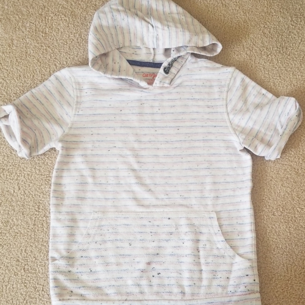 T shirt hoodie